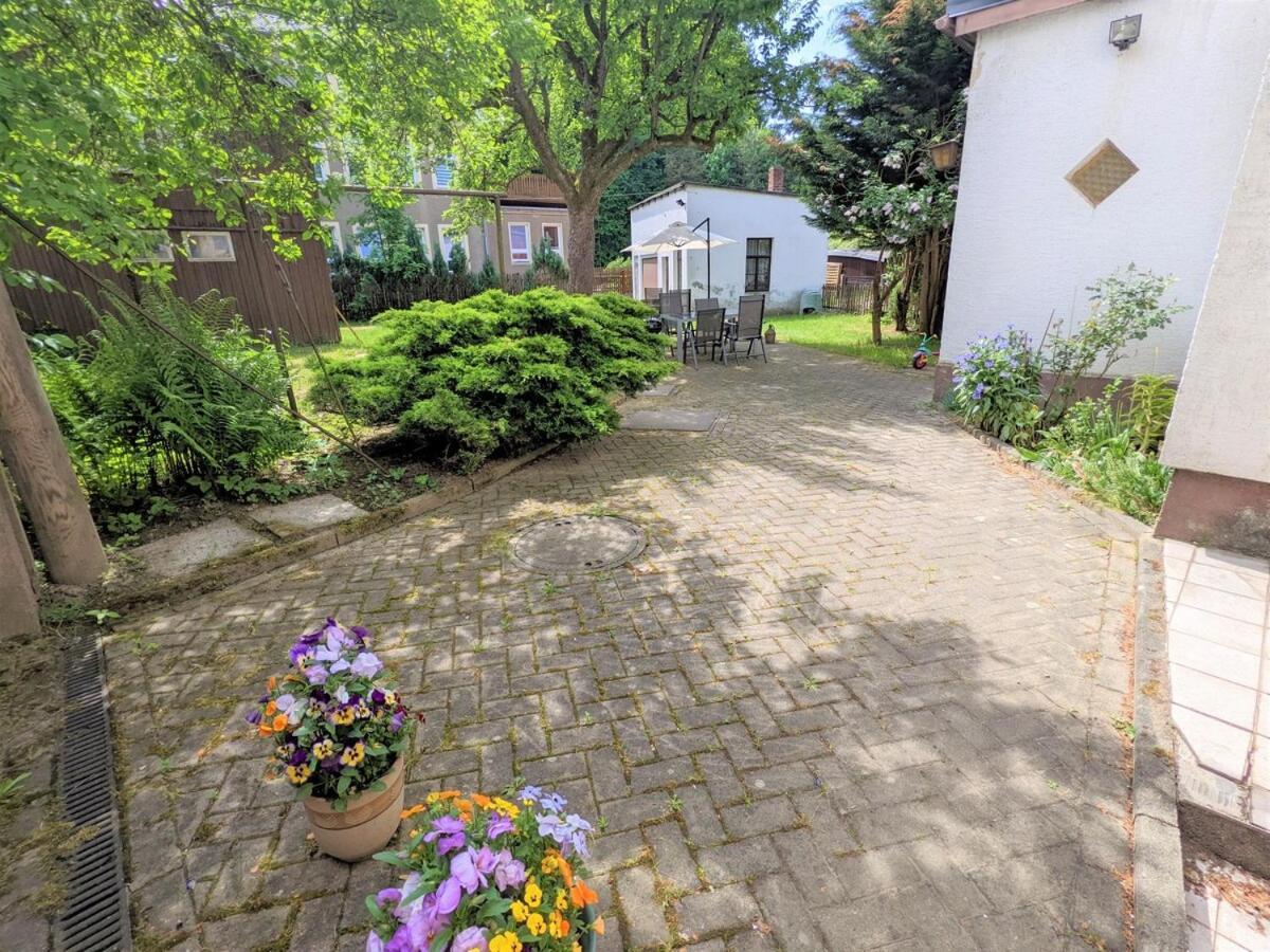 H2 - Urlaubsmagie - Garten, Pool, Terrasse, Grill Sebnitz Exteriör bild